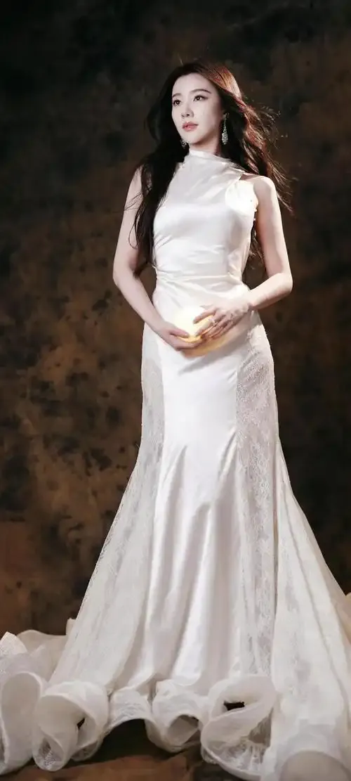 艳女直播互动截图展示图